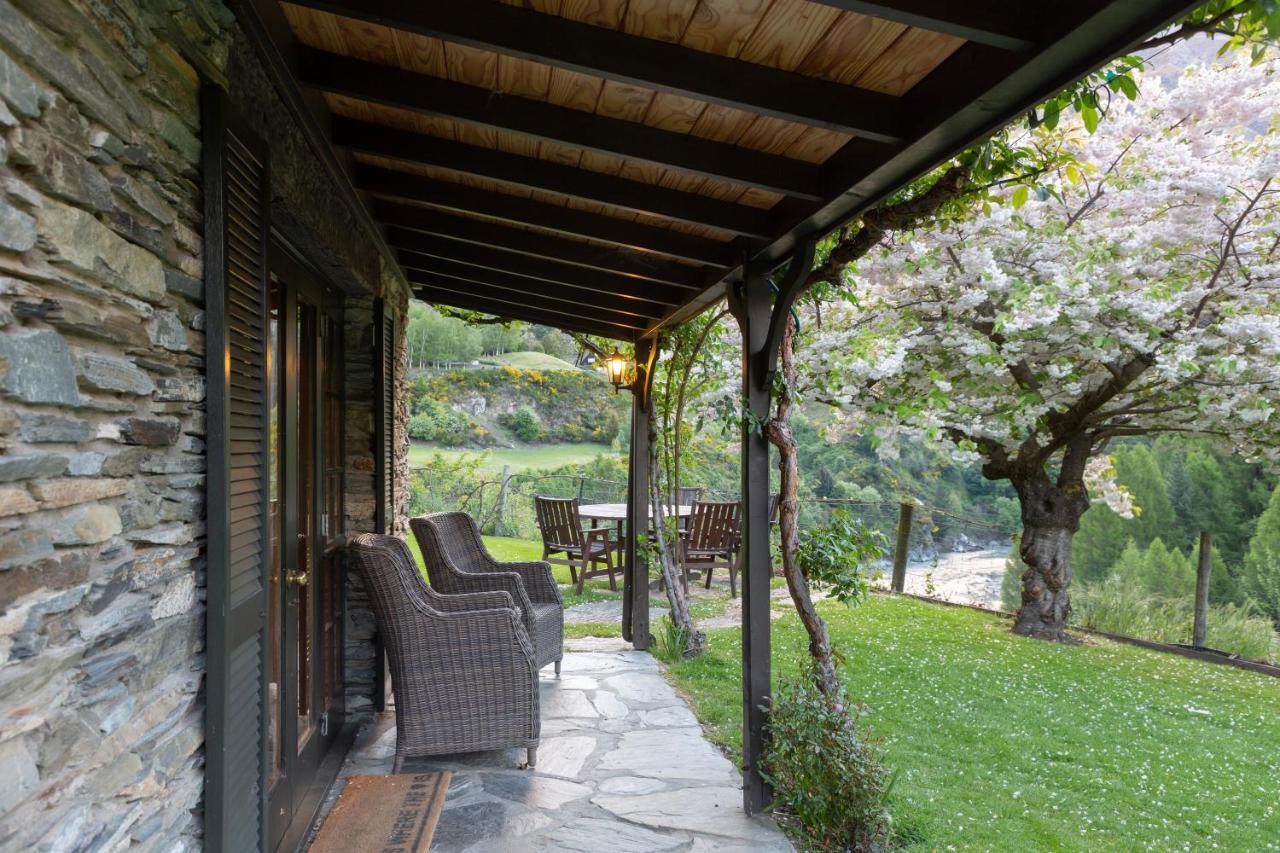 Trelawn Riverside Cottages Arthurs Point Exterior photo